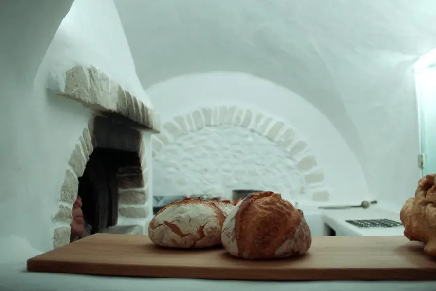 The bread we bake at six